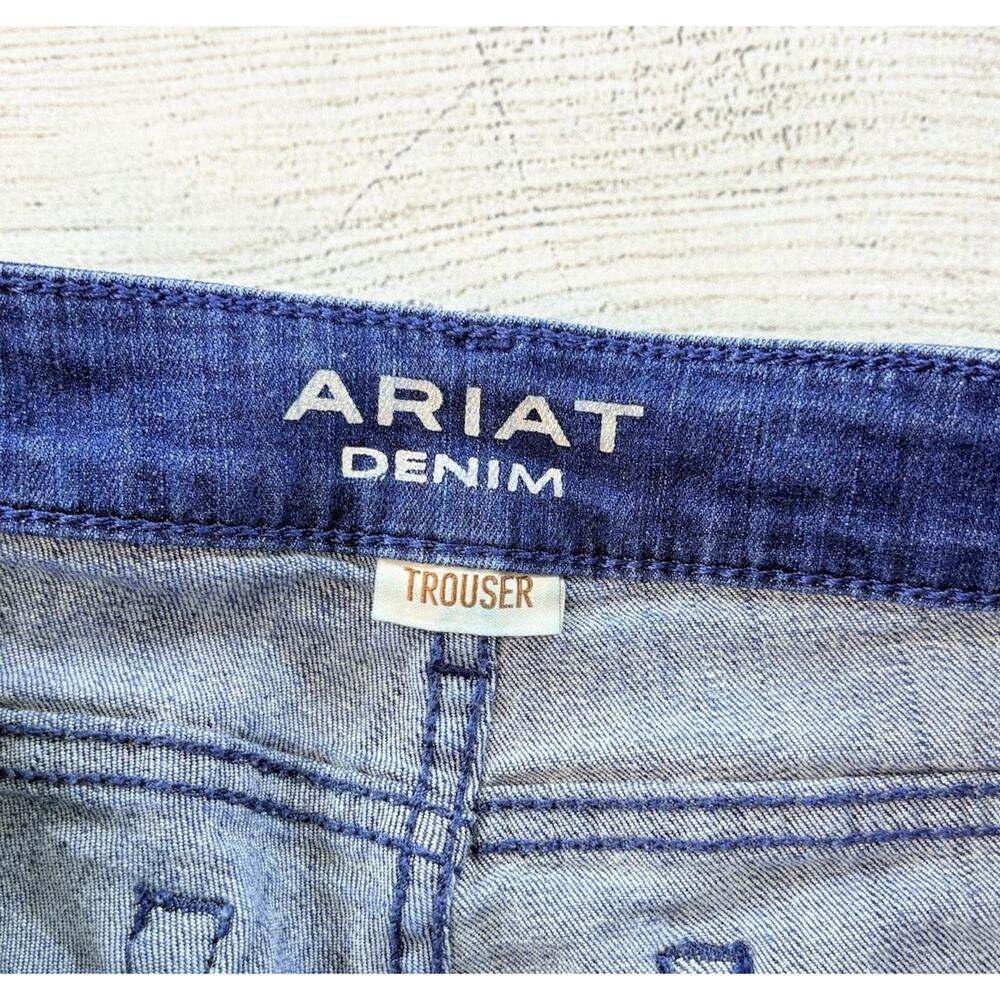 Ariat Denim Women’s Trouser Mid Rise Flare Penelope Jeans Raw Hem Size 31R - Picture 8 of 11